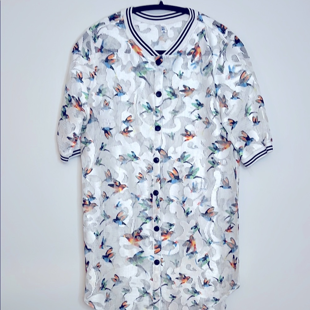 Super cool Lace Bird Shirt!!